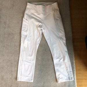 Lululemon speed up crop